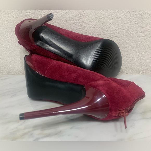 Carlos Santana Suede High Heeled Shoes With Bow Ankle Strap - Picture 4 of 9